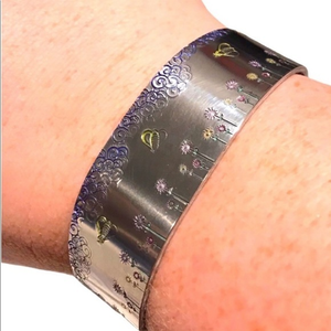 Handmade stamped nature‎ scene hypoallergenic adjustable tapered cuff bracelet